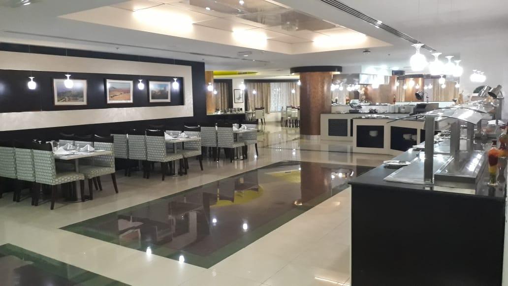 Golden Tulip Headington Ruwi Hotel Muskat Bagian luar foto